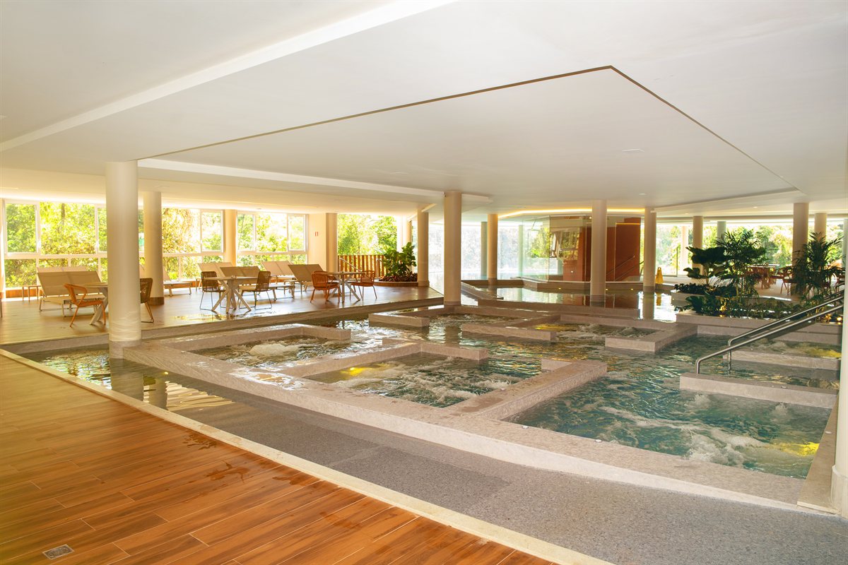 Área de spa termal do Recanto Cataratas